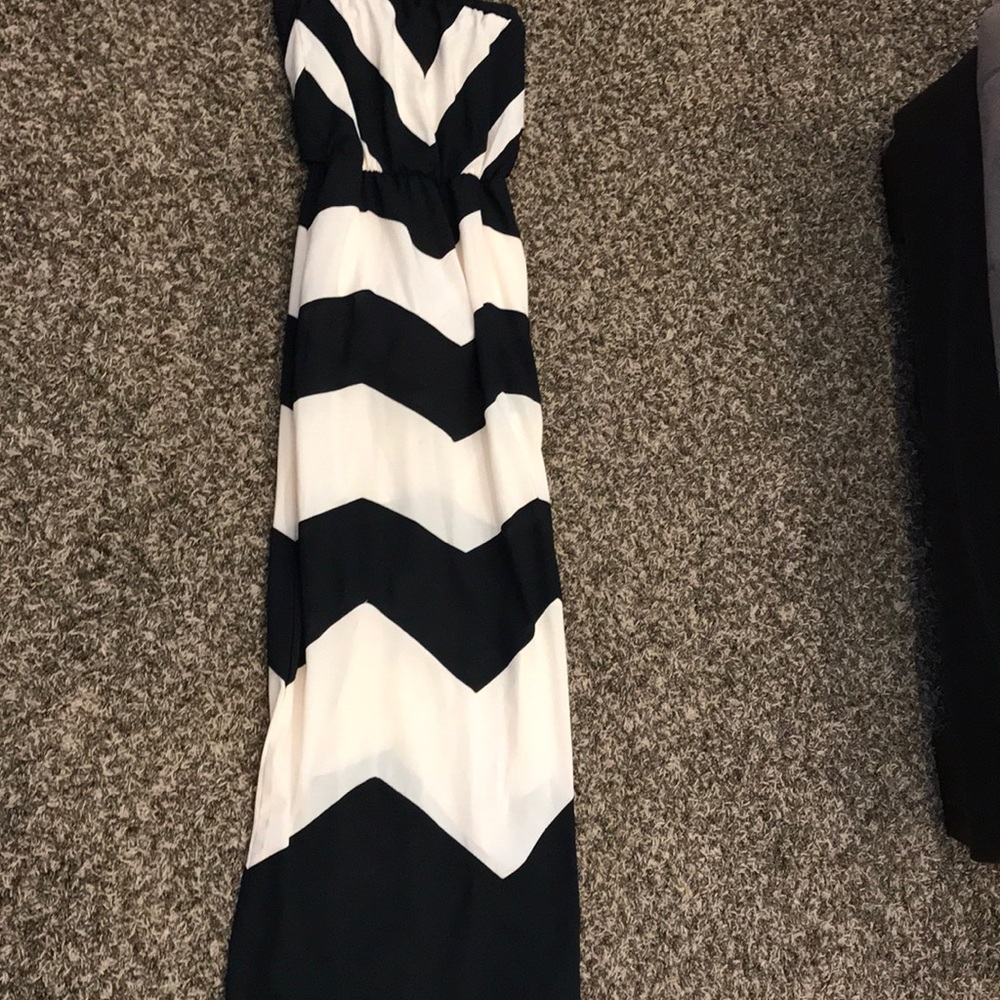 Chevron black and cream, strapless